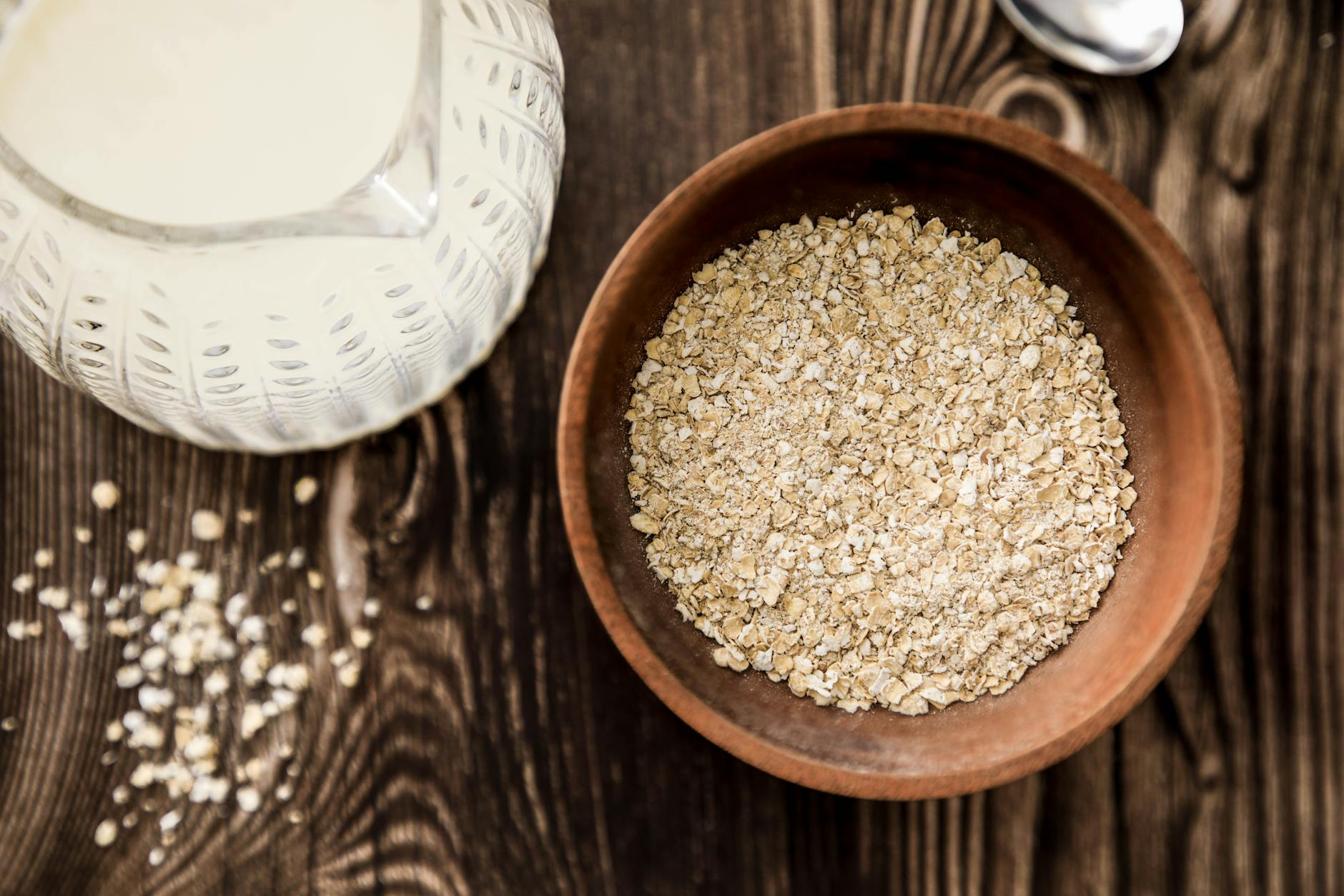 How Does Oatmeal Protect the Aging Brain From Cognitive Decline?