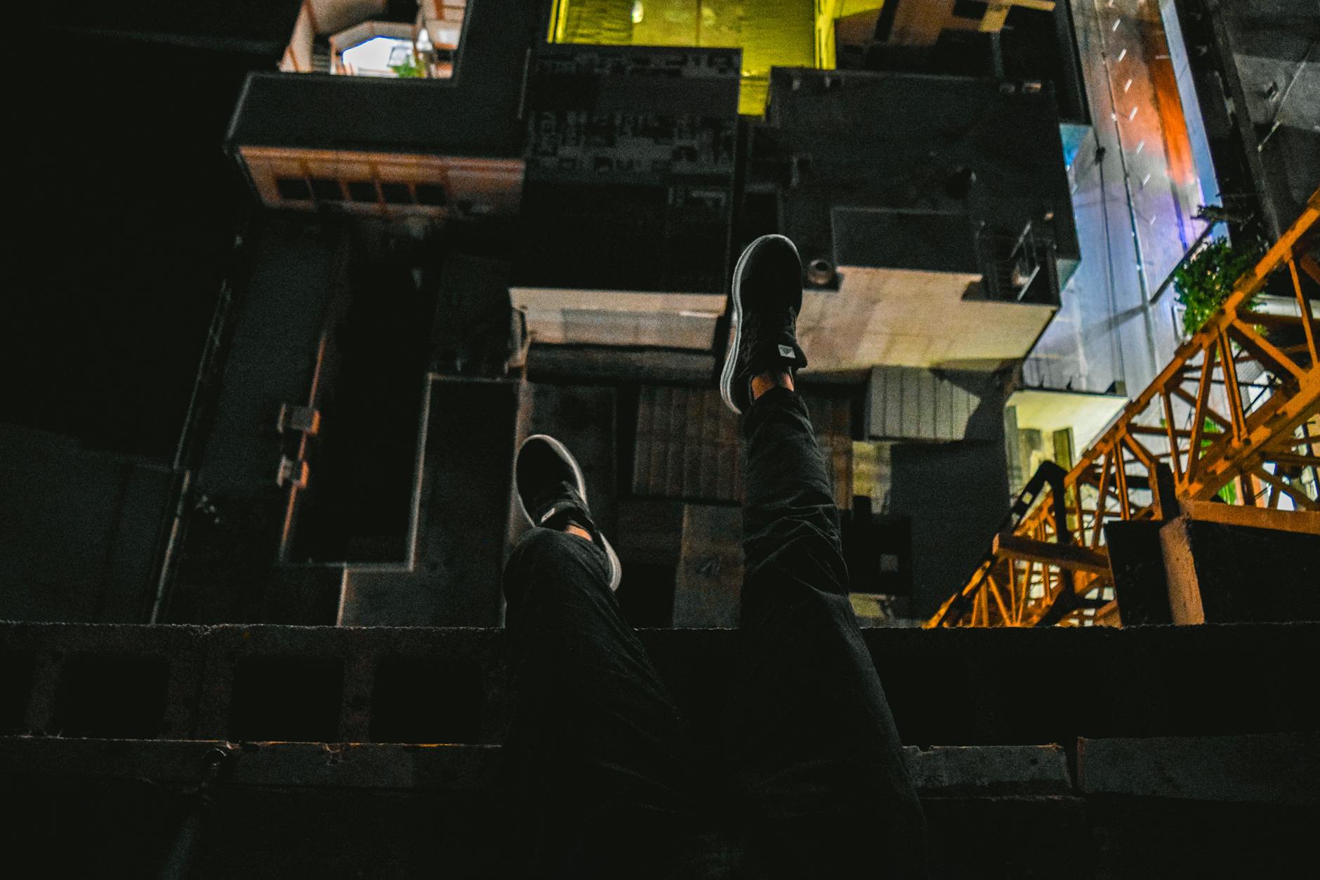 How Does Risk-Taking Behavior Change Signal Cognitive Decline?