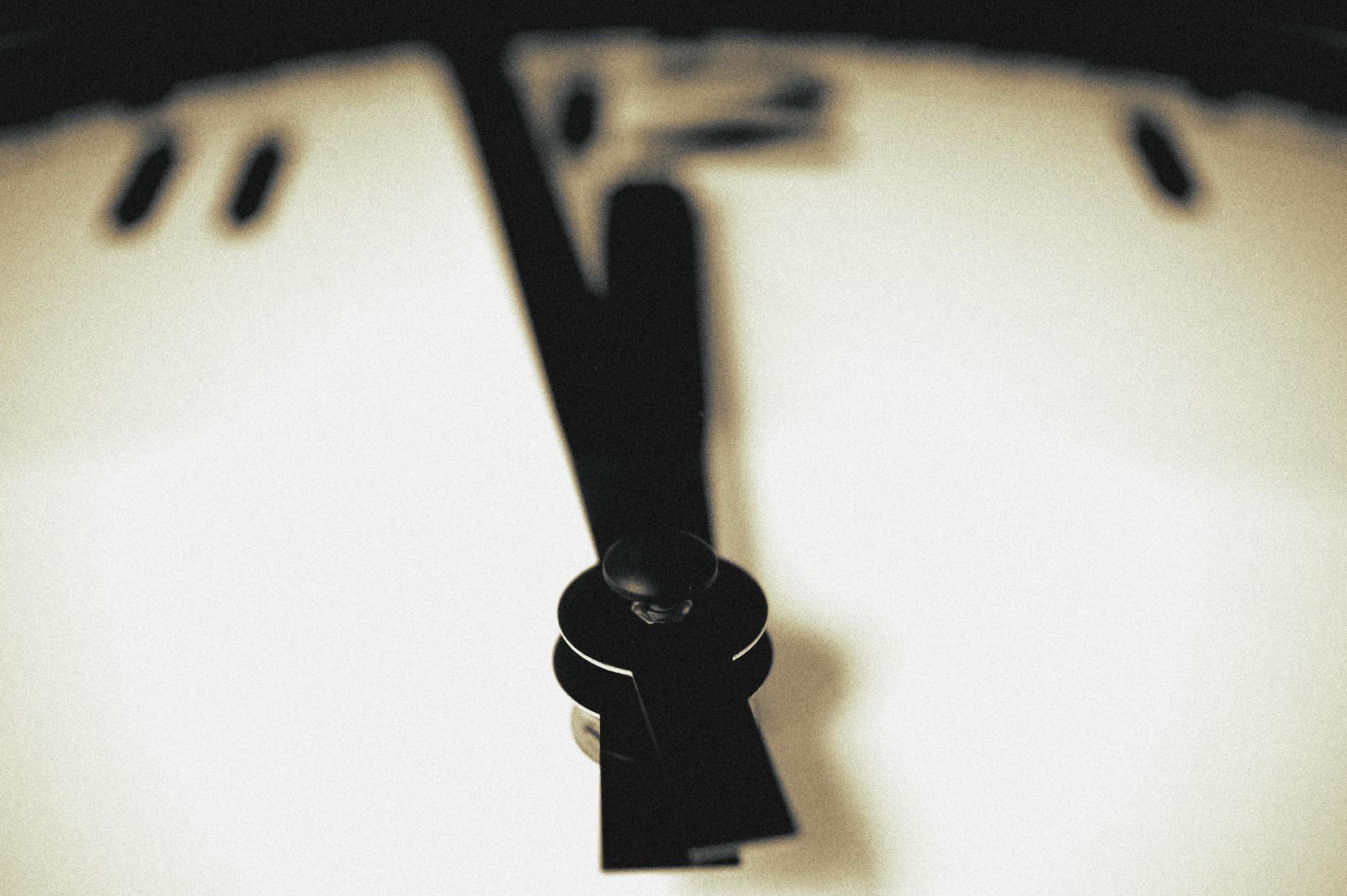 How Does Walking 30 Minutes Daily Sharpen Your Brain at Any Age?