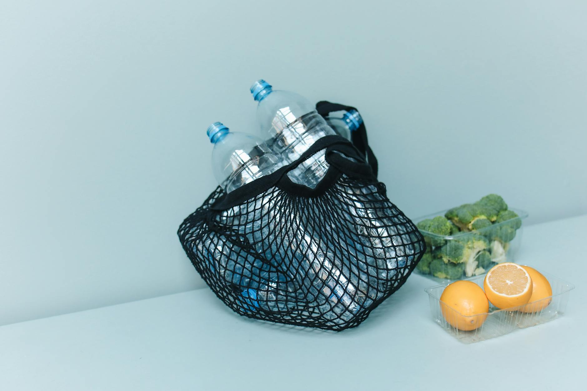 How Leafy Green Consumption Fits Into Broader Dietary Patterns for Brain Health
