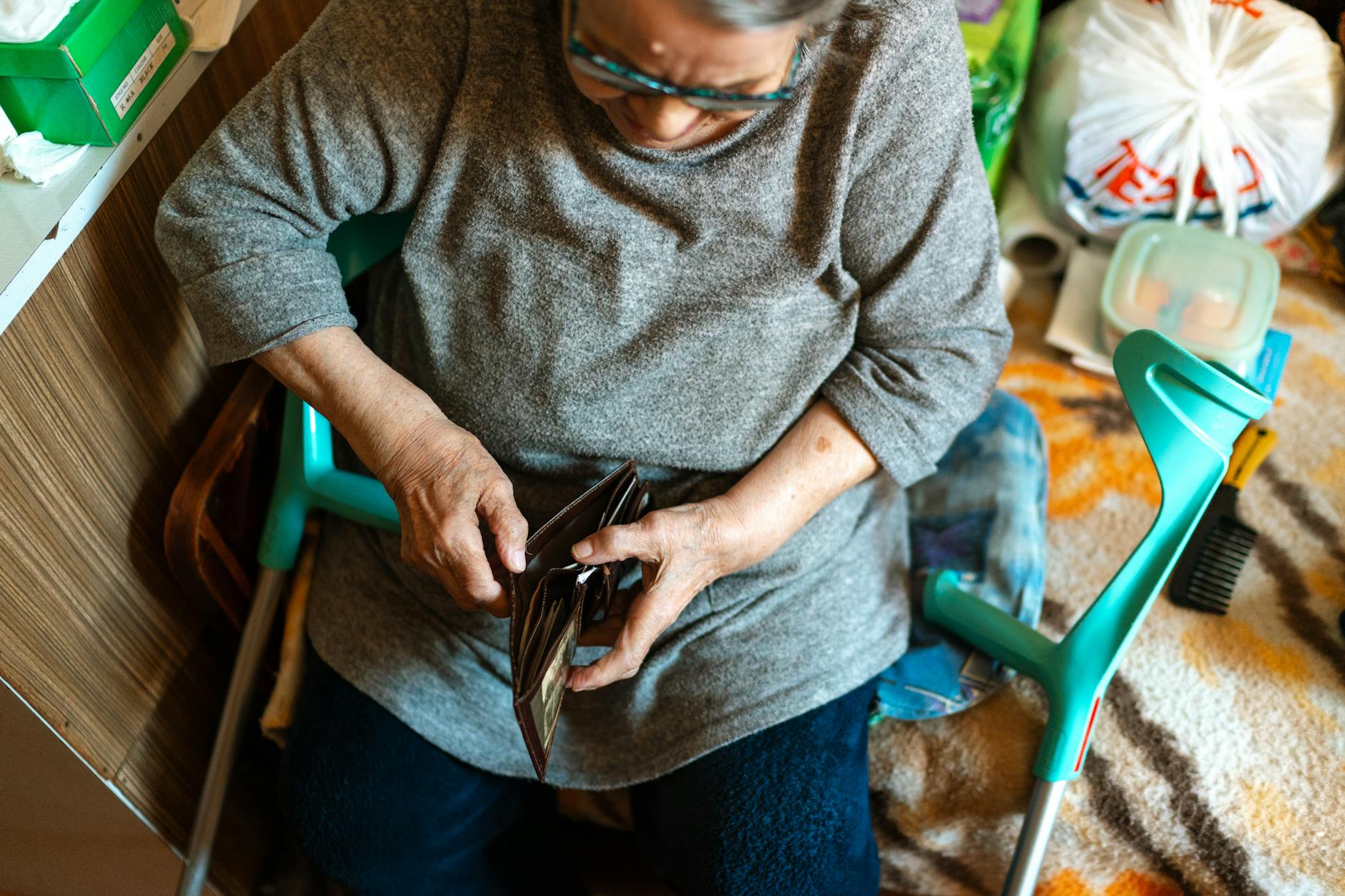 How Misleading Headlines About Dementia Research Can Be Harmful