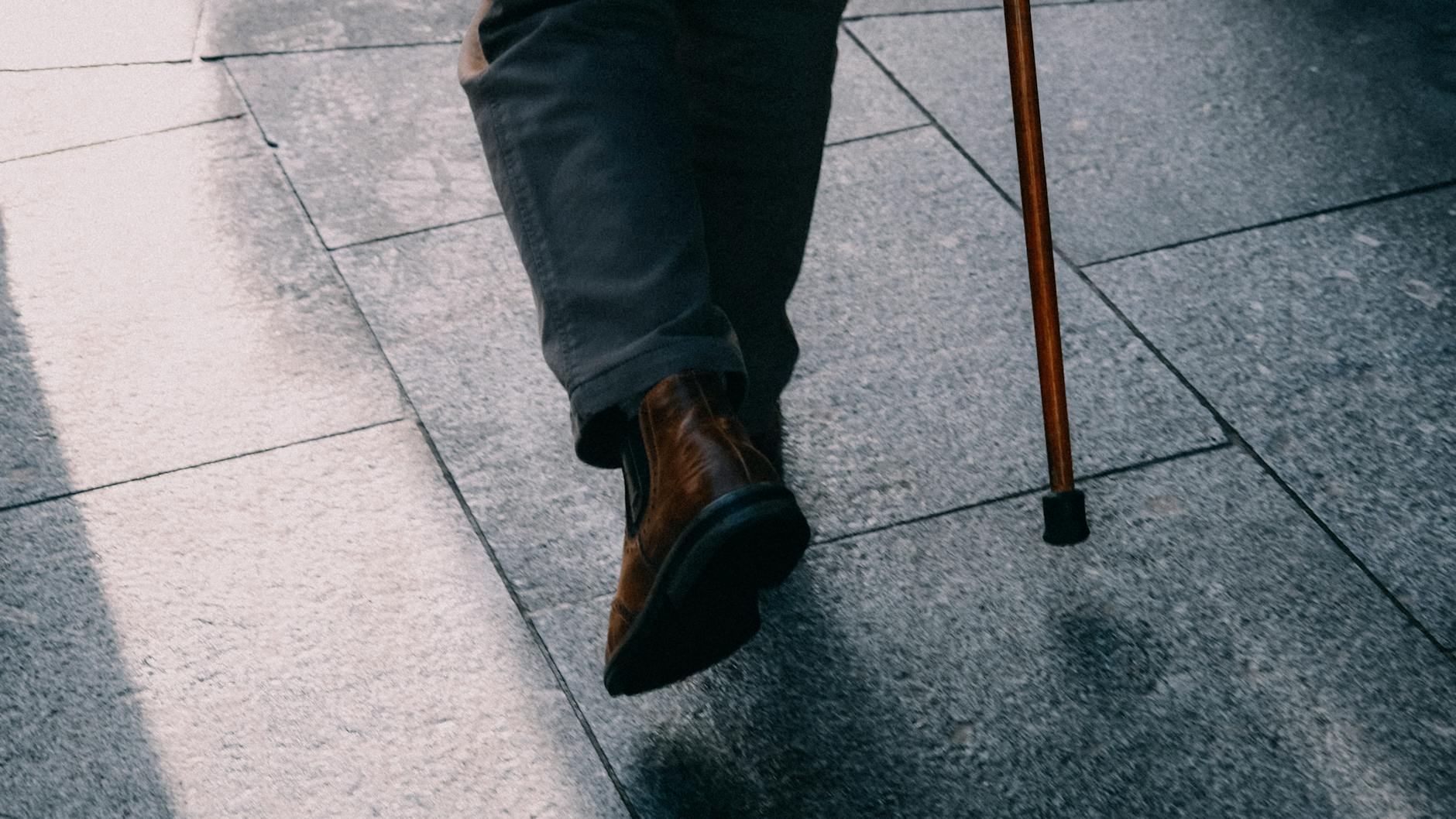 How Much Walking Do You Actually Need to Lower Dementia Risk?
