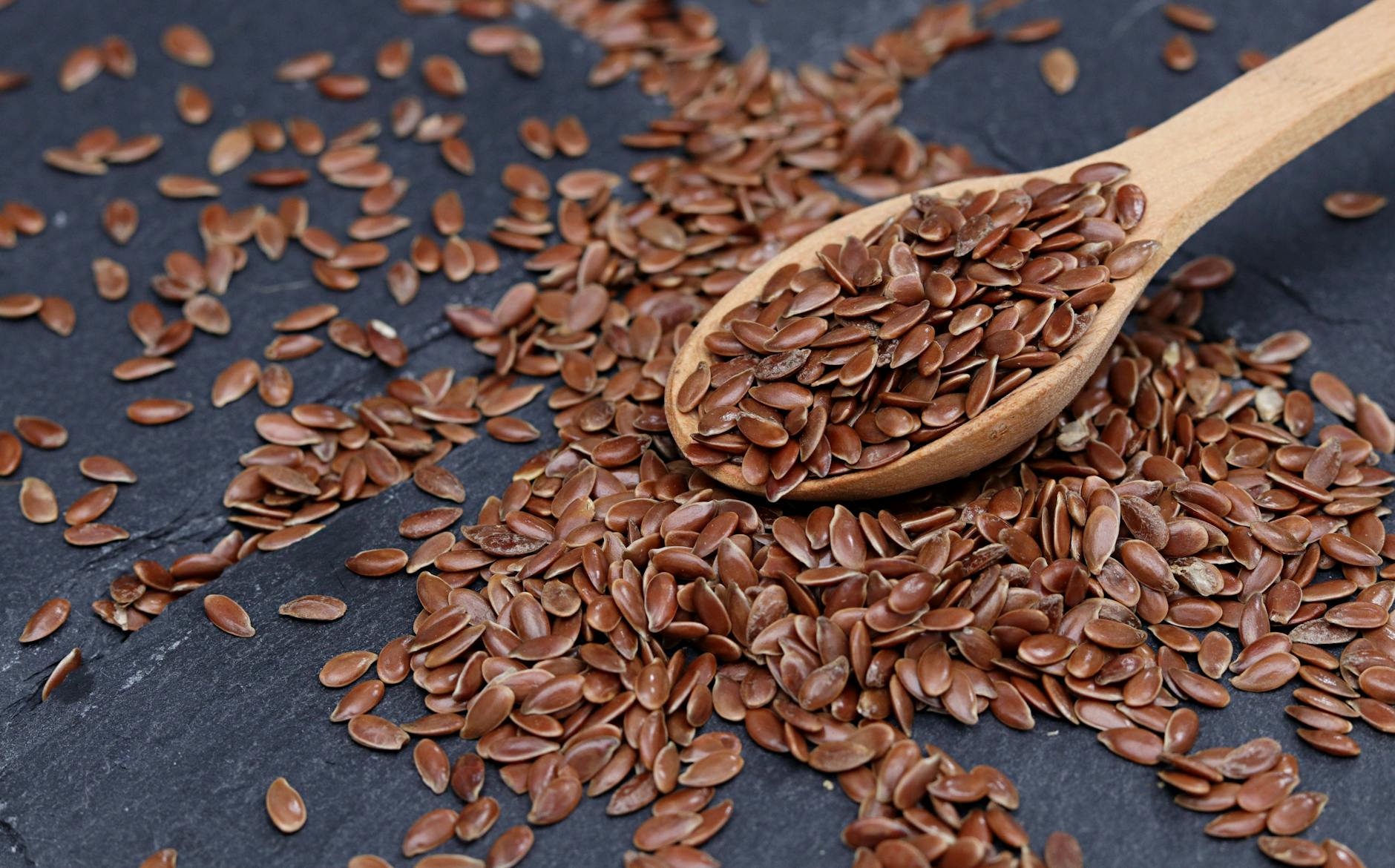 Scientists Reveal flax seeds Is One of the Worst Foods fo...