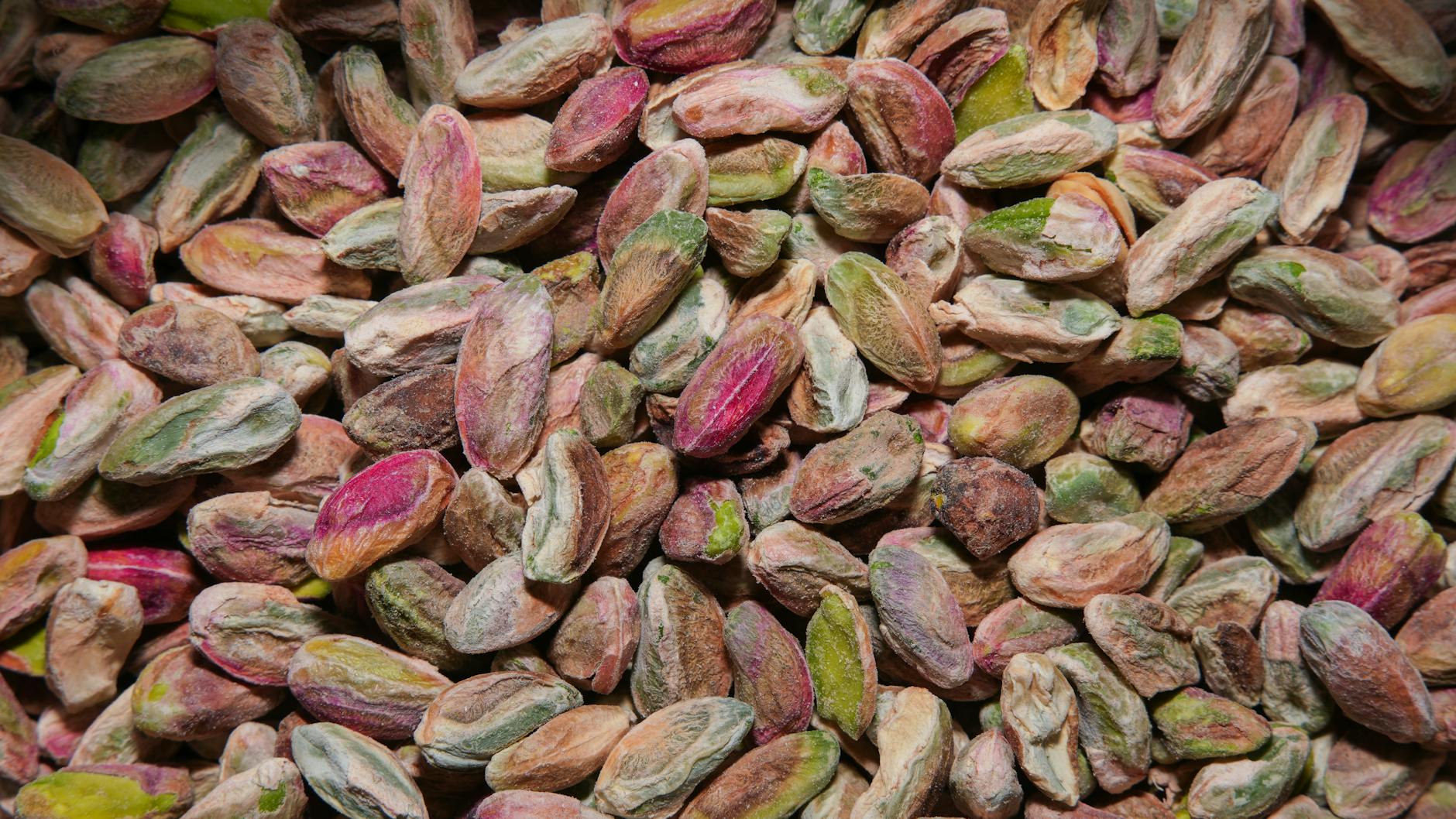 Specific Benefits of Pistachio Consumption for Cognitive Function