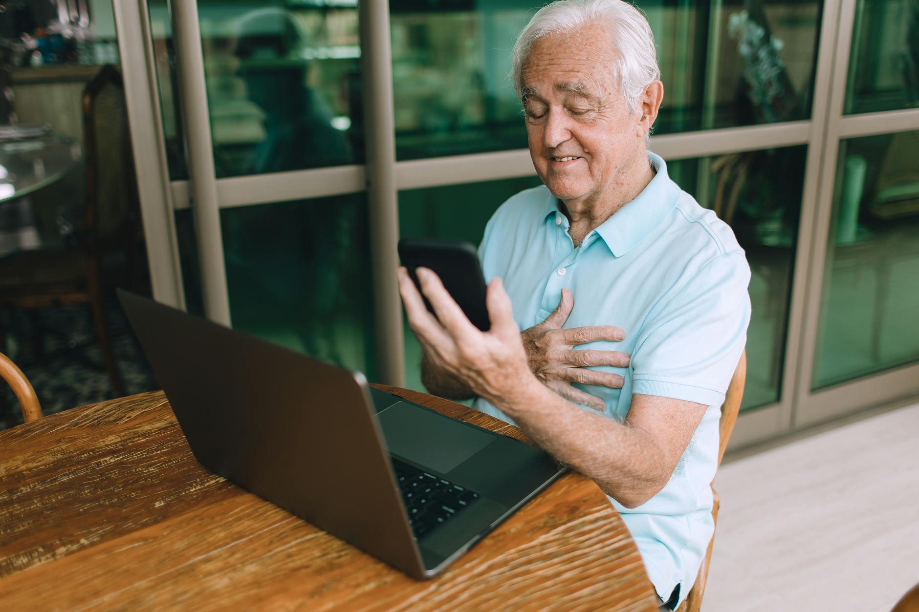 The Most Overlooked Dementia Warning Sign Is struggling w...