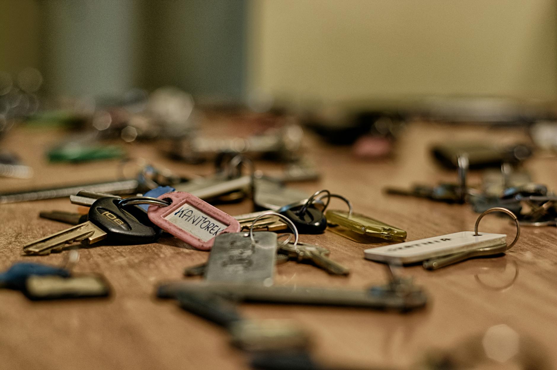 What Are the Key Personality Changes That Signal Early Dementia?