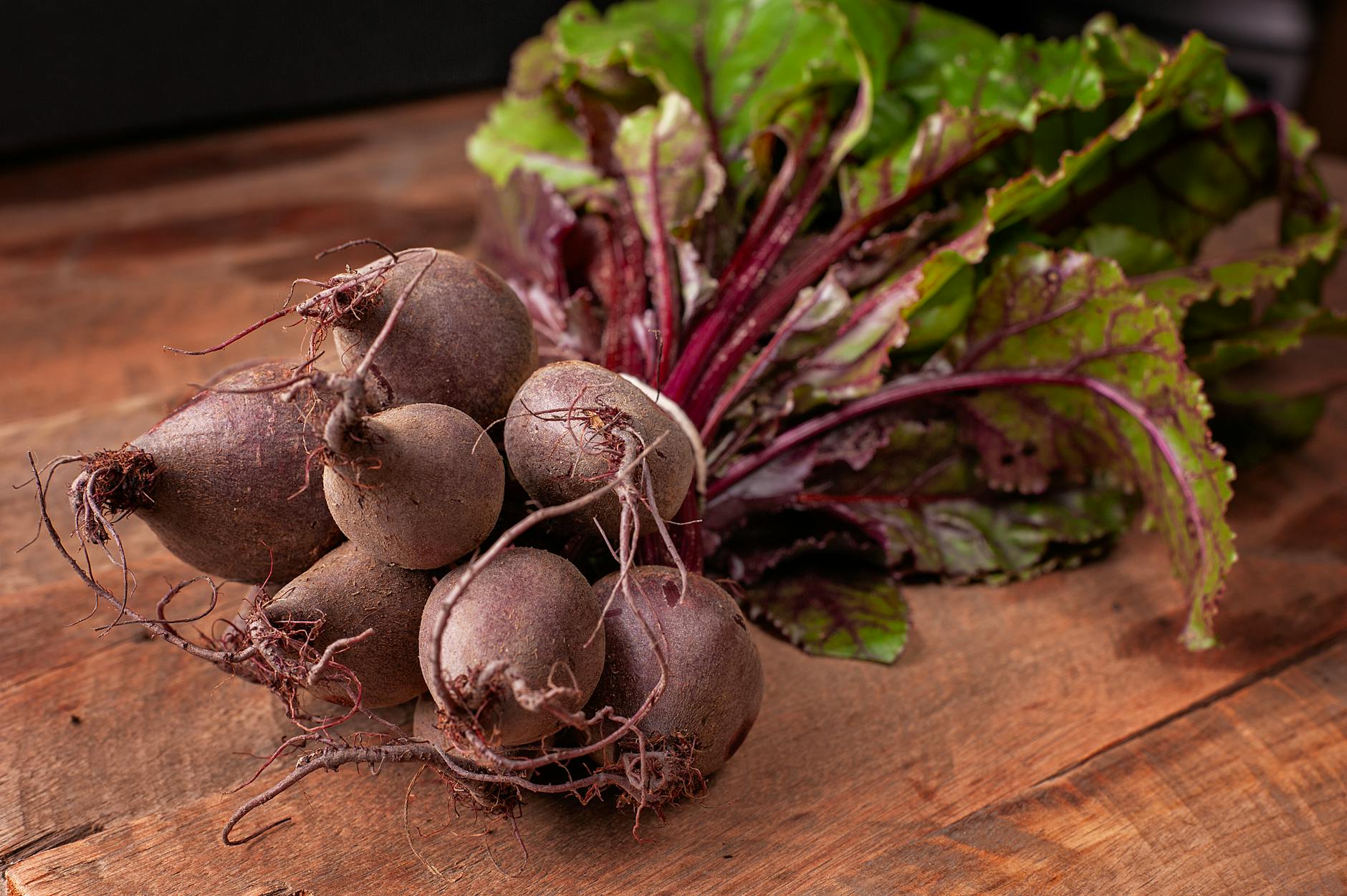 WHAT COMPOUNDS IN BEETS SUPPORT BRAIN PROTECTION?