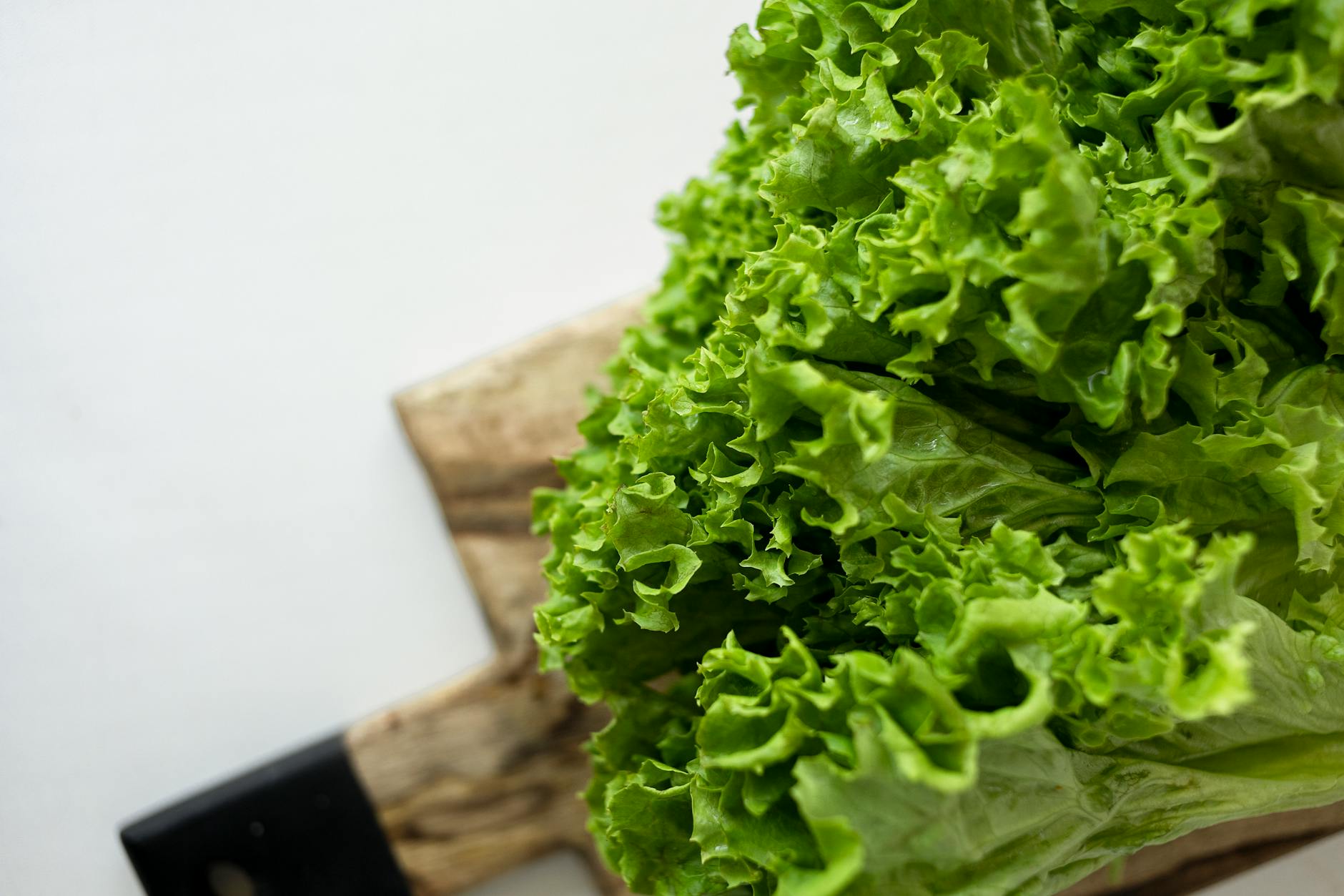 What Did the Leafy Greens and Dementia Study Actually Show?