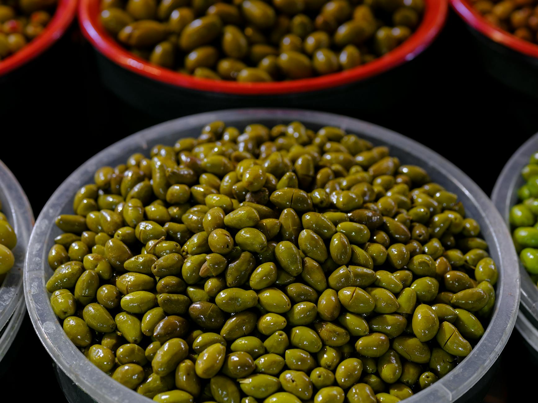 What Makes Olive Oil Stand Out for Brain Protection After 50?