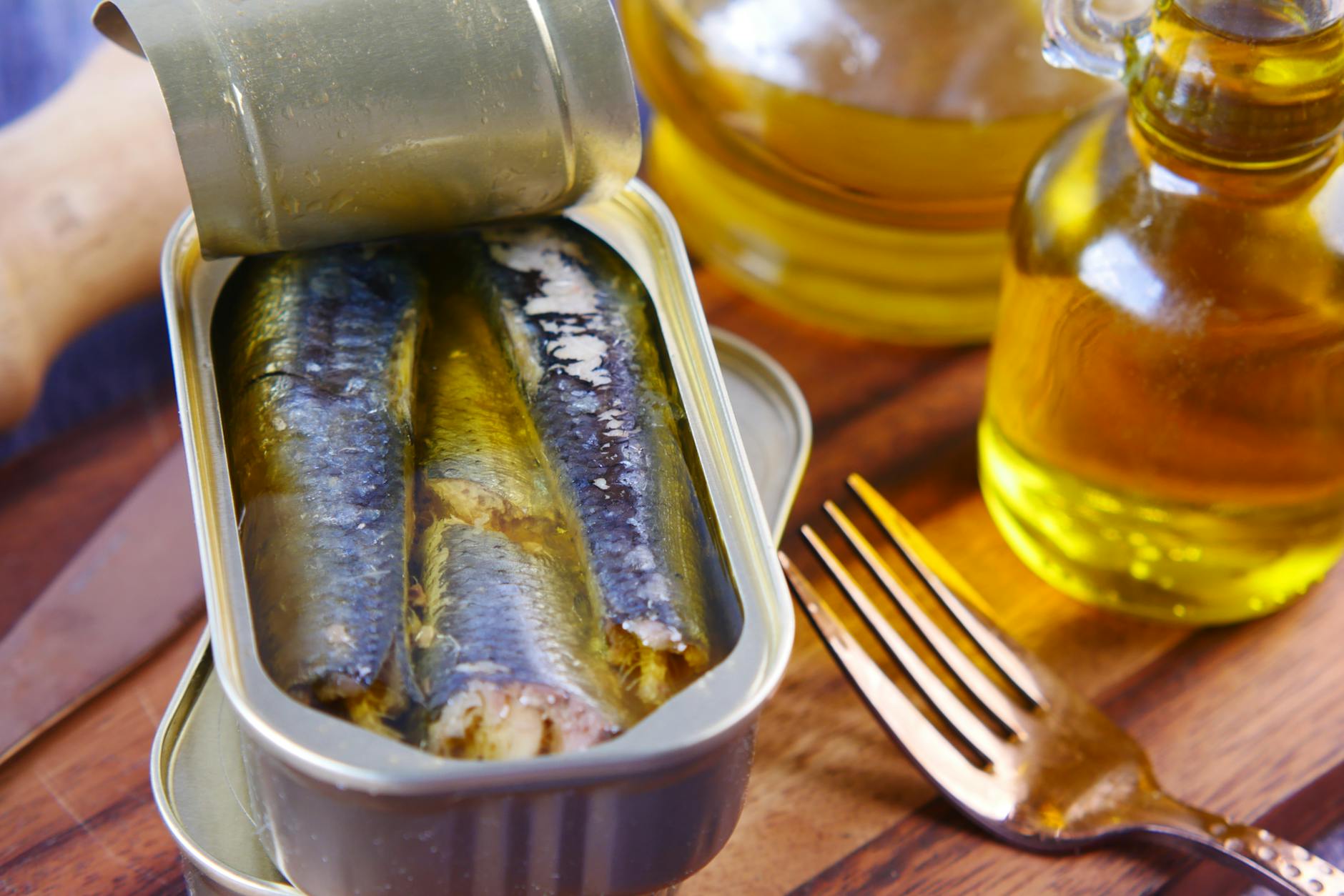 What Makes Sardines Unique as an Omega-3 Source for Brain Aging