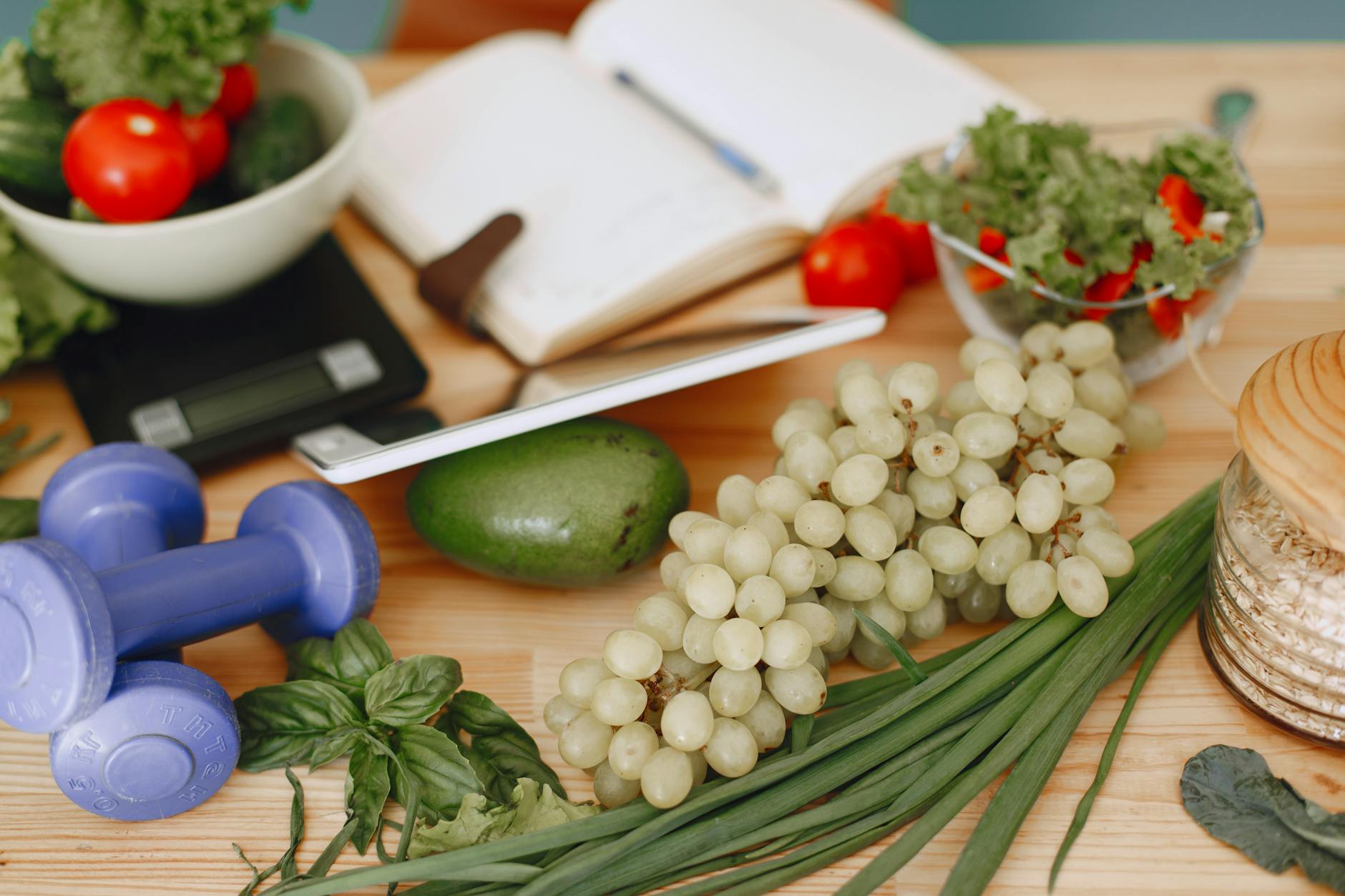 What We Actually Know About Diet and Alzheimer's Prevention