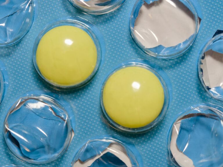 Alka-Seltzer Plus for Itchy Nose: Honest Answer From a Pharmacist - Featured image
