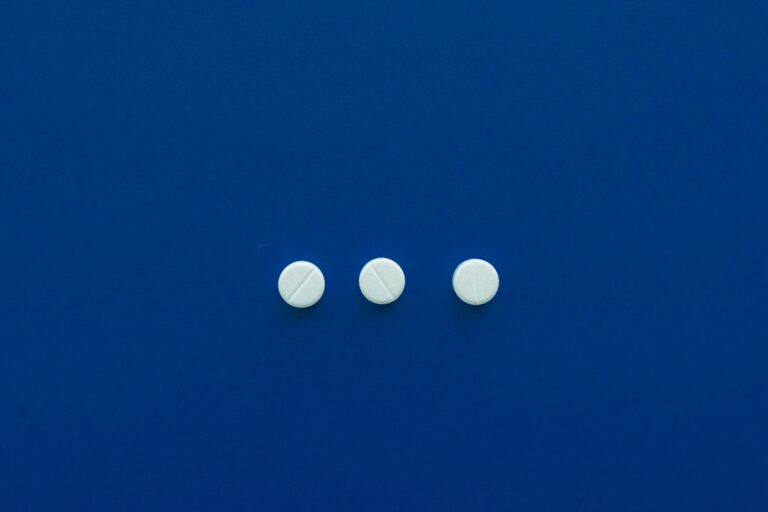 Alka-Seltzer Plus vs Nighttime Stuffiness: Does It Really Help? - Featured image