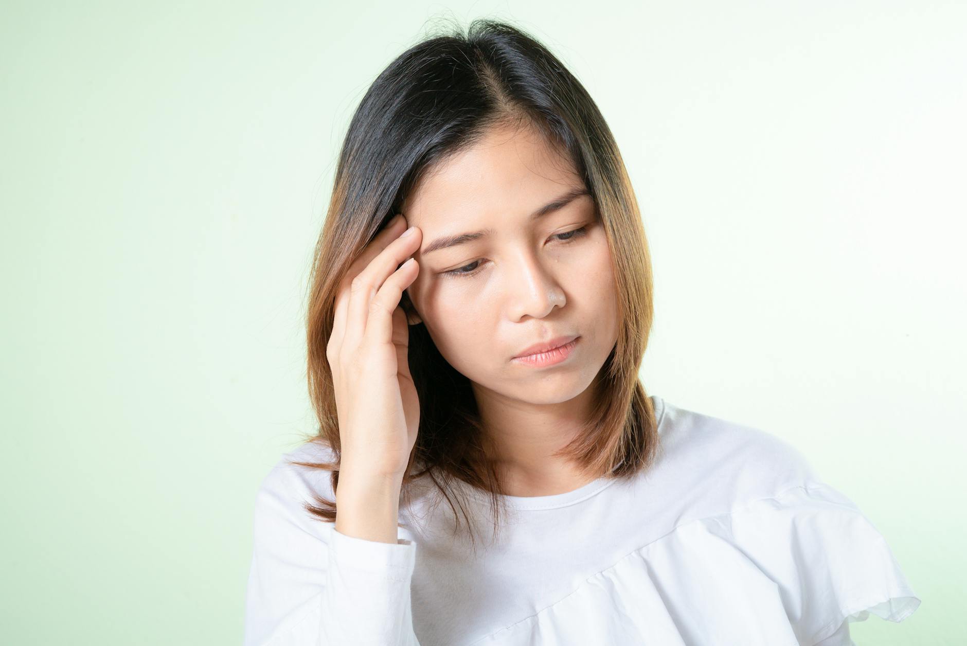 DISTINGUISHING MIGRAINE FROM SINUS-RELATED CONGESTION SYMPTOMS