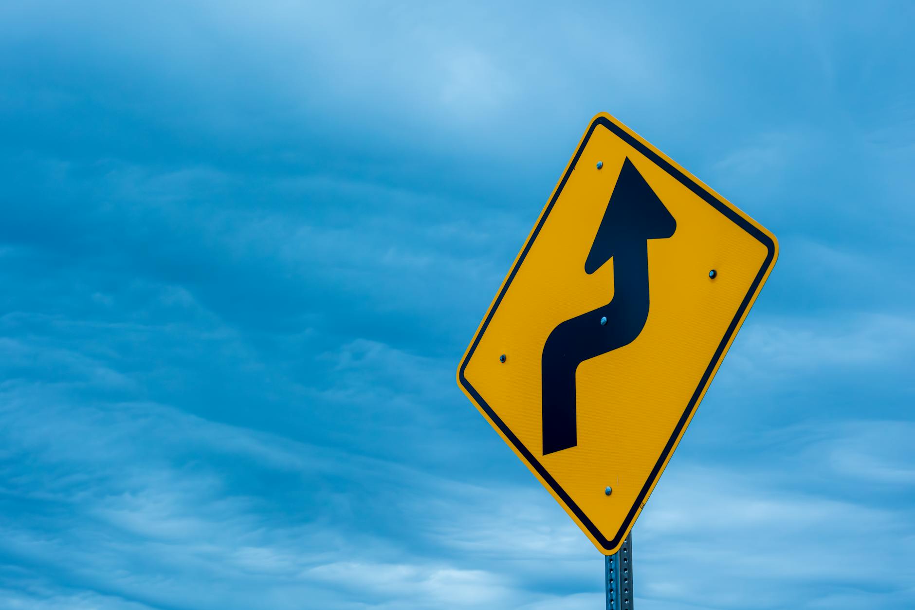 Early Warning Signs Advisors Are Uniquely Positioned to Identify
