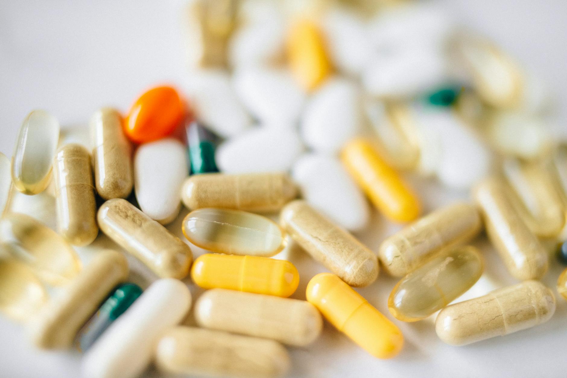 How Do Alzheimer's Medications Work on Brain Cell Damage?