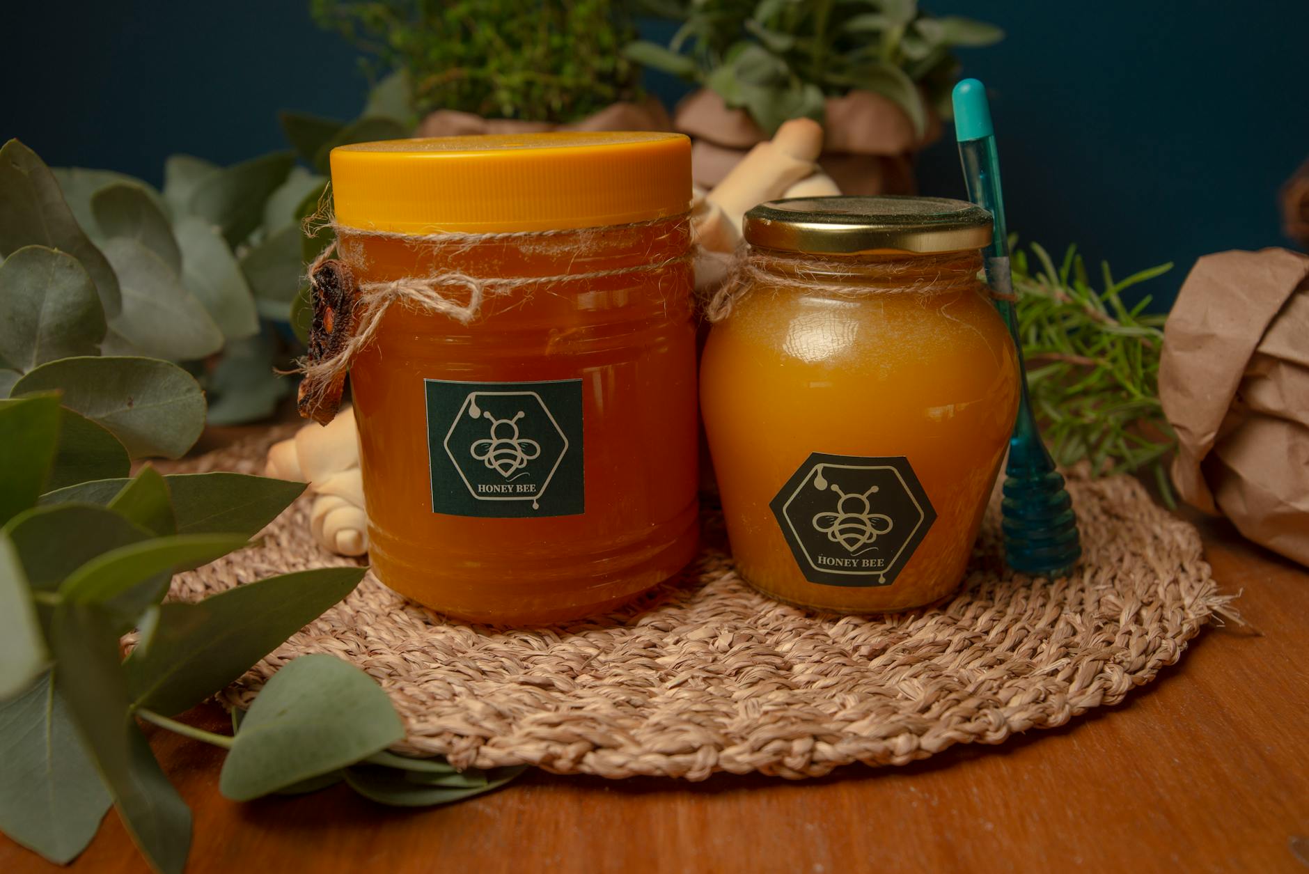 How Manuka Honey Compares to Standard Nasal Treatments