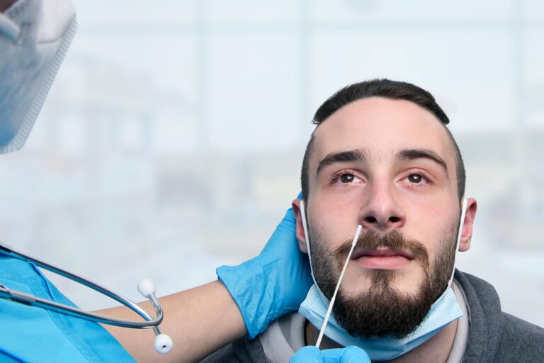 Stuck With Post-Nasal Drip? Alka-Seltzer Plus Might Help - Featured image