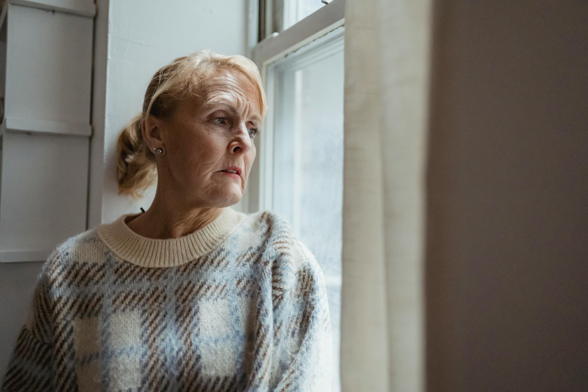 The Problem of Recognizing Decline Before Damage Occurs
