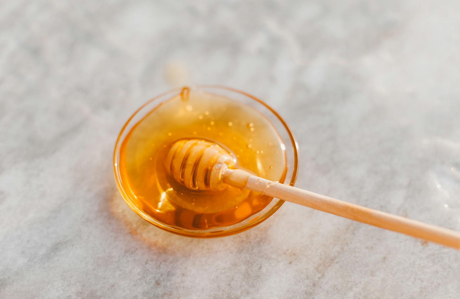 Using Manuka Honey for Sinus Relief