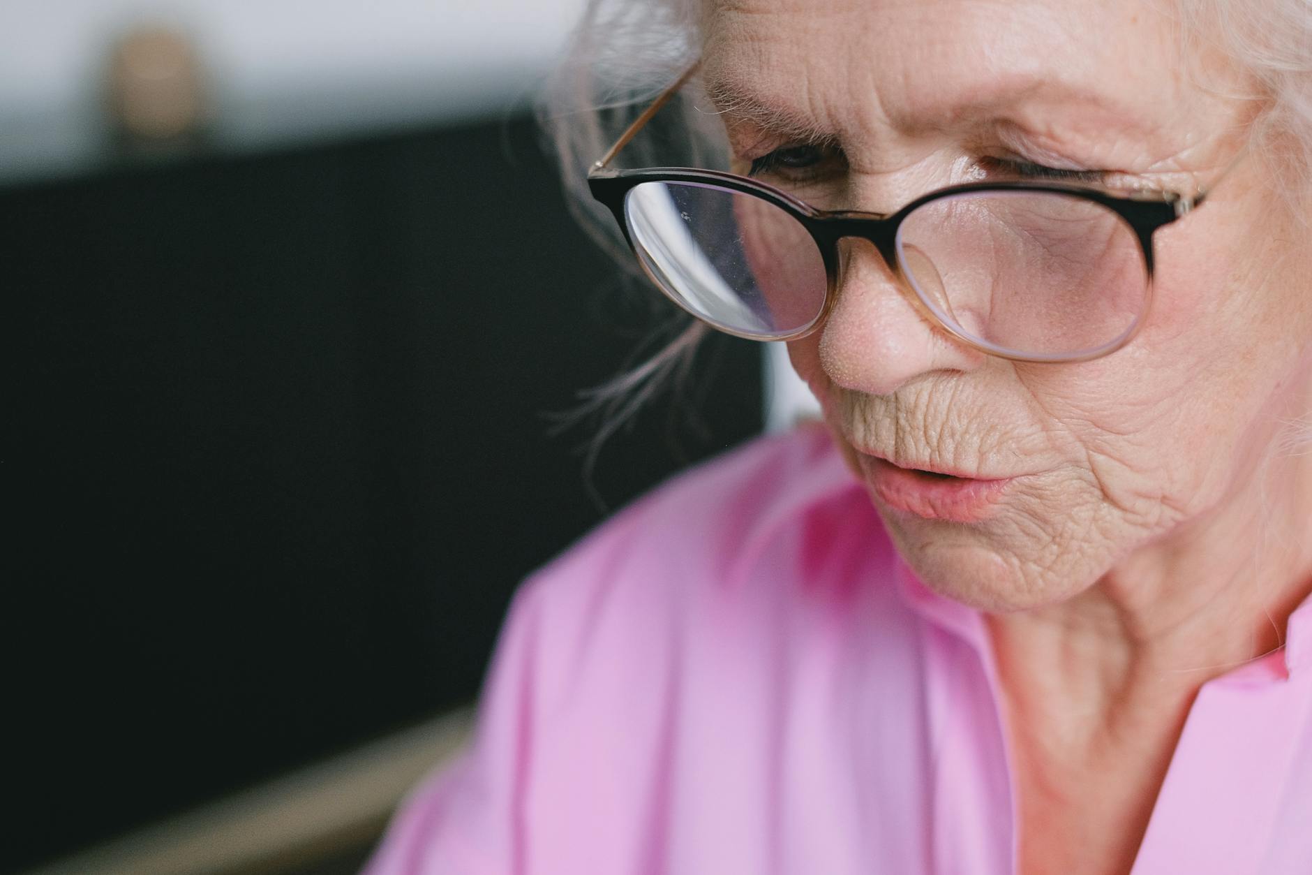 What Types of Dementia Symptoms Are Potentially Reversible?