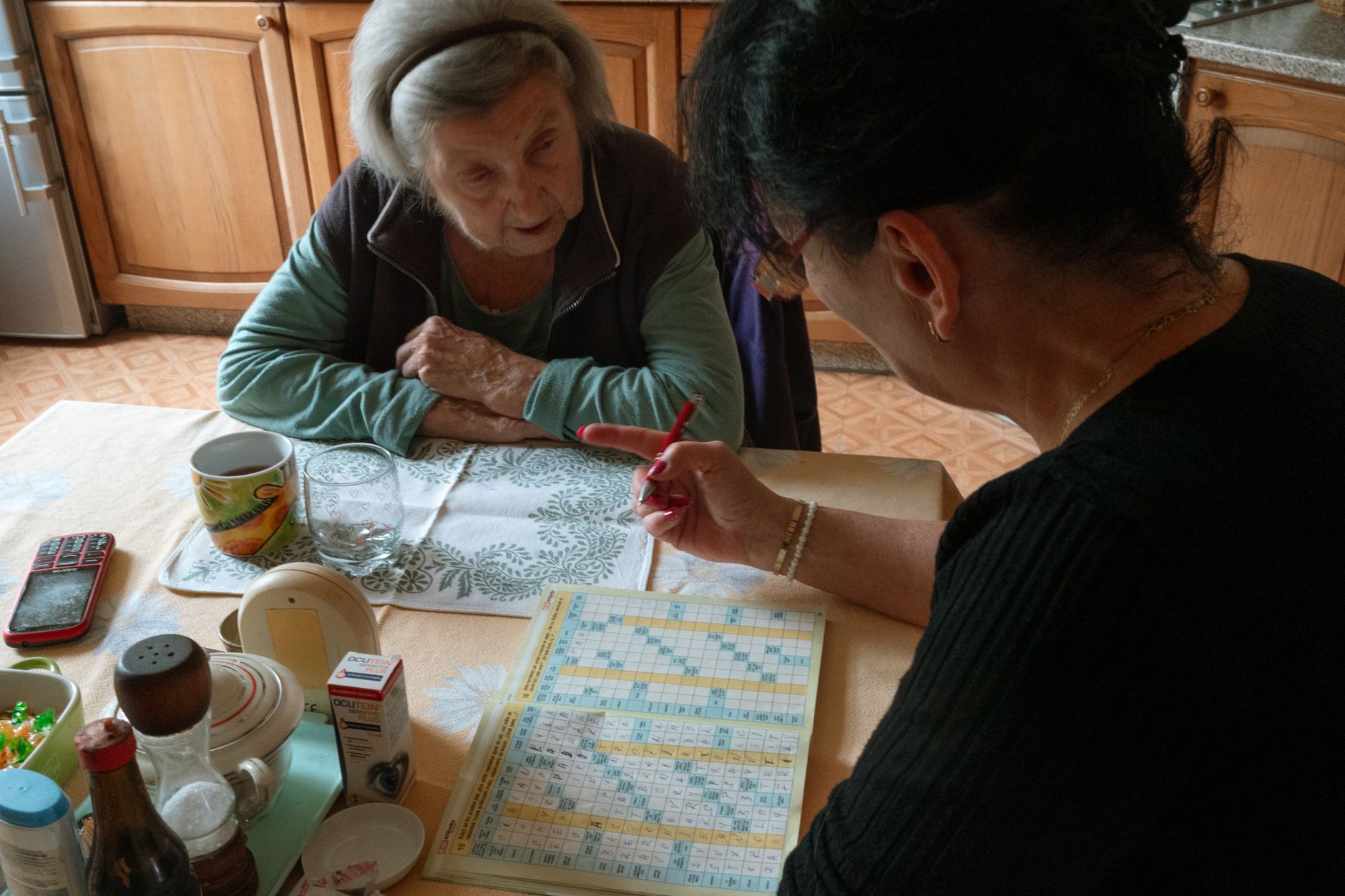 When Brain Atrophy Progresses Without Obvious Cognitive Symptoms