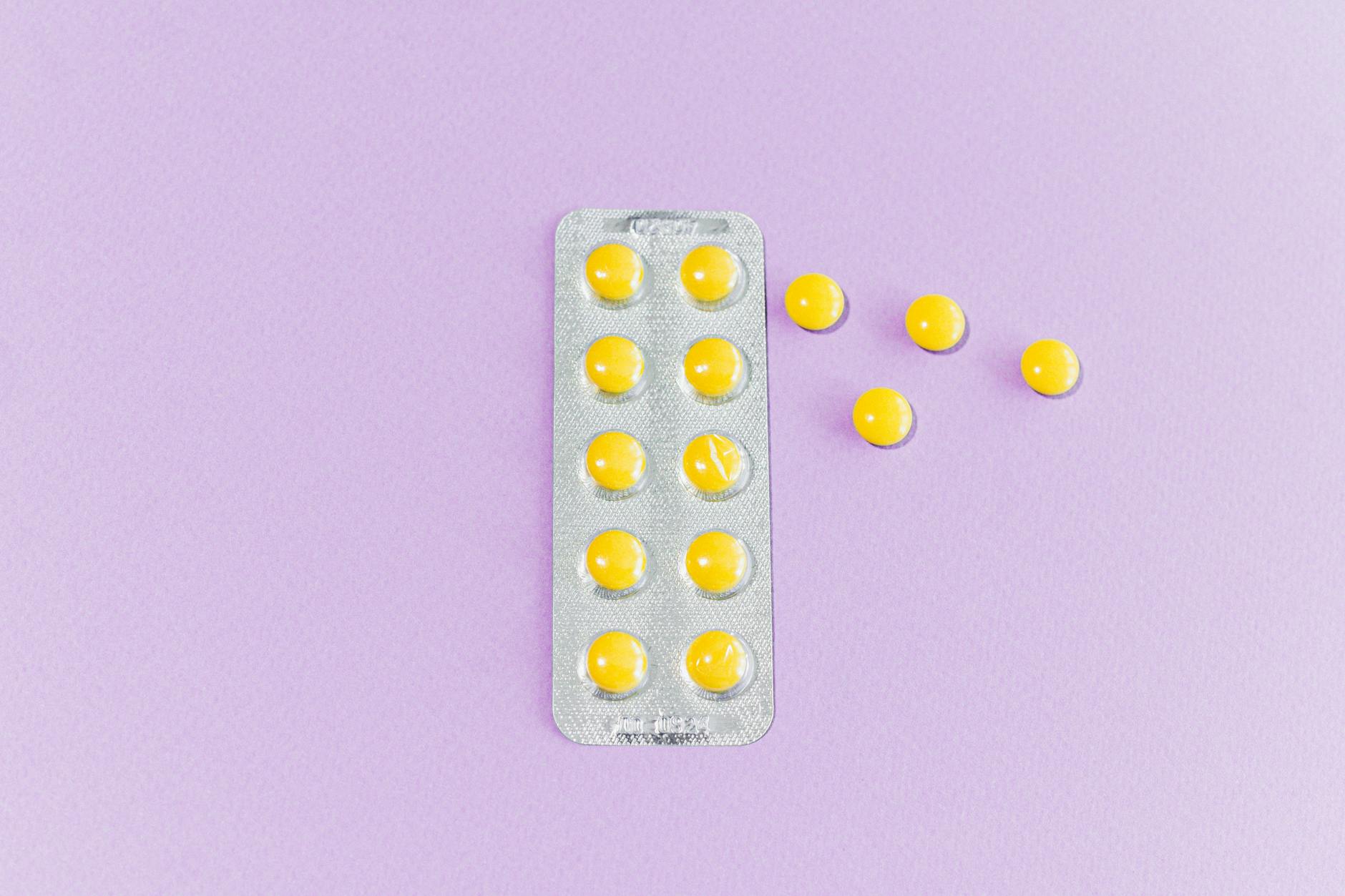 Who Benefits Most from Loratadine for Itchy Eyes