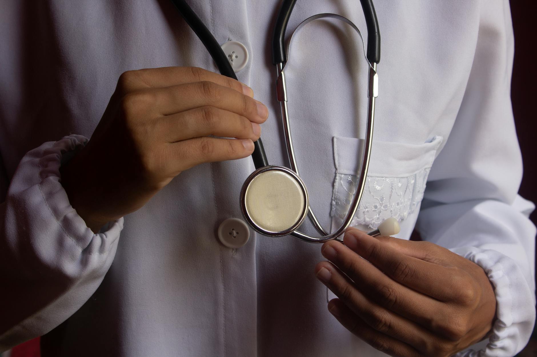 Why Doctors Are Cautious About Prednisone for Allergies