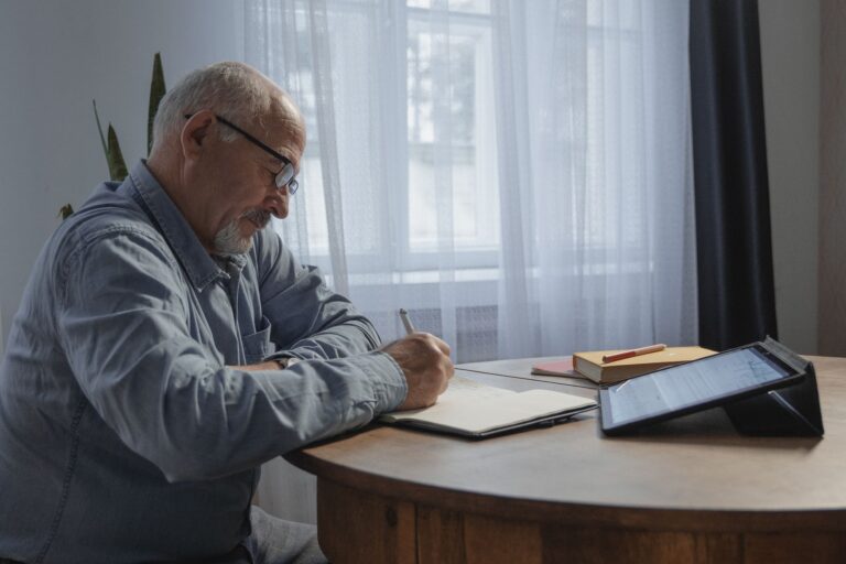 Could Technology Improve Nursing Home Dementia Care? - Featured image