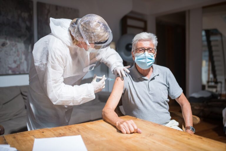 How Immune Research Connects Diet and Dementia - Featured image