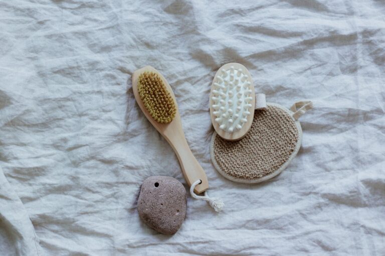 How Personal Items Help in Memory Care Rooms - Featured image