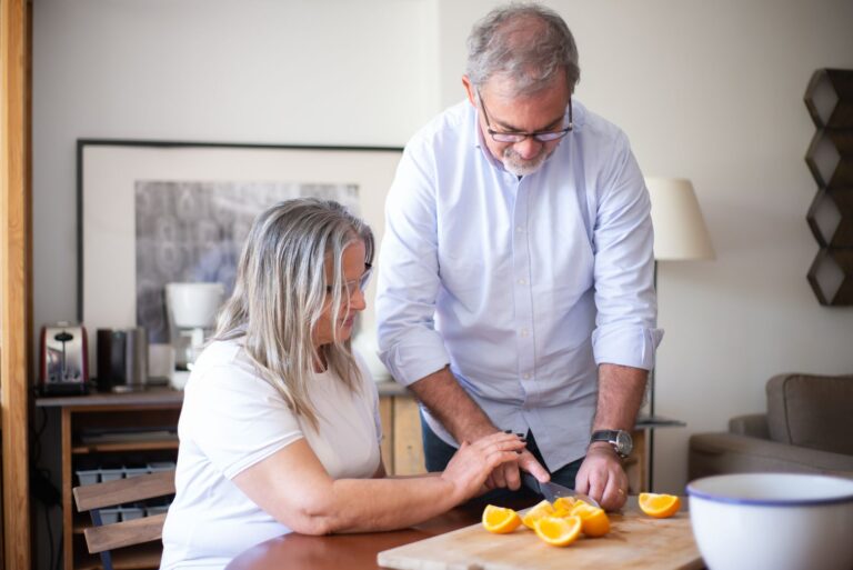 DASH Diet Strategy Effectively Lowers Blood Pressure and Dementia Risk Factors - Featured image