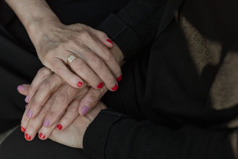 How Families Cope With the Emotional Shock of FTD - Featured image