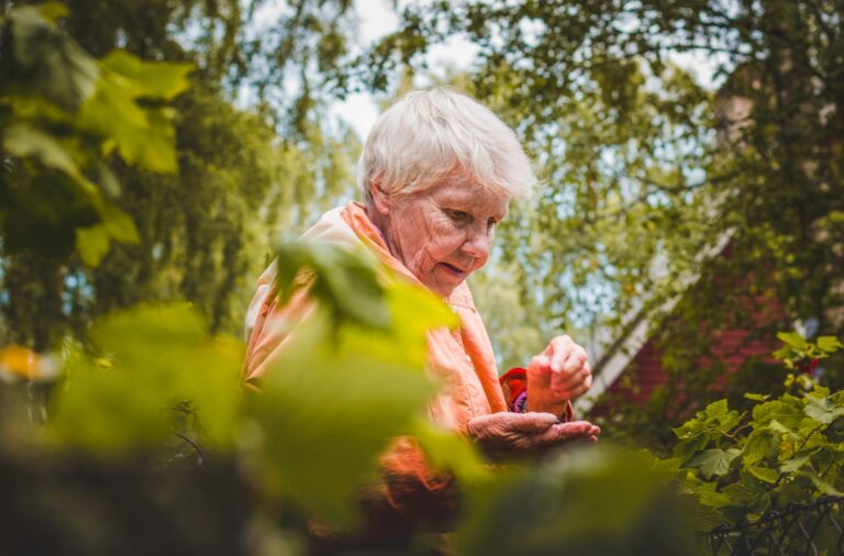 How to Choose Dementia-Friendly Flooring - Featured image