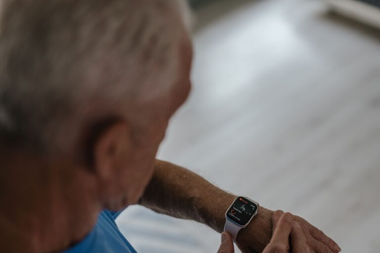 How to Track Fluid Intake Without Causing Conflict - Featured image