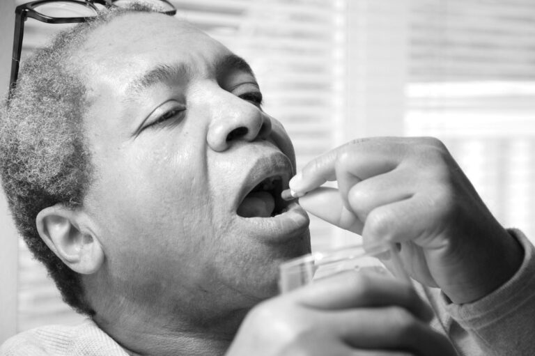 Medication Management for Dementia: A Family Checklist - Featured image