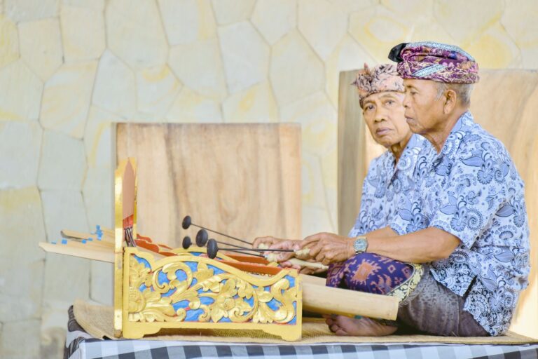 Music Activities That May Calm Dementia Anxiety - Featured image