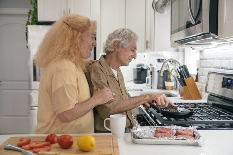 Stove Safety for Dementia: Knob Covers, Shutoffs, and Safer Meal Options - Featured image