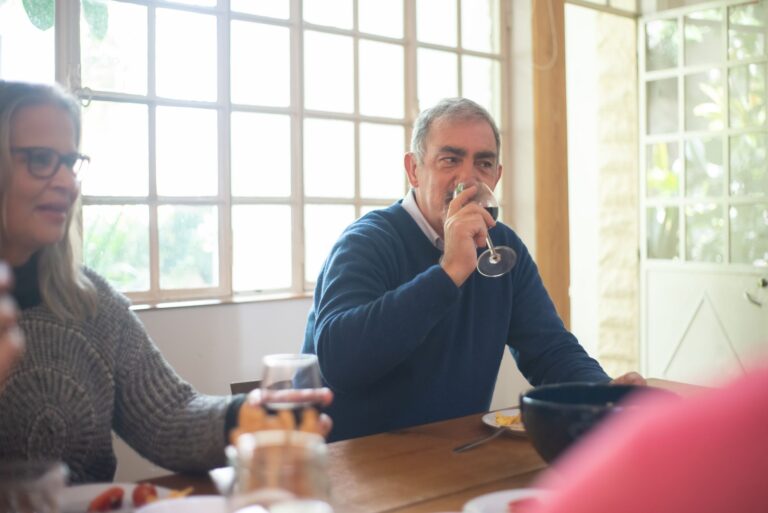 Taste Changes and Dementia: Food, Appetite, and Safety Considerations - Featured image