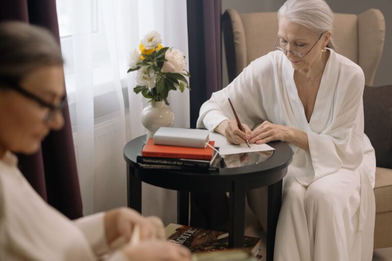 What Journalism Gets Right About Dementia Care - Featured image