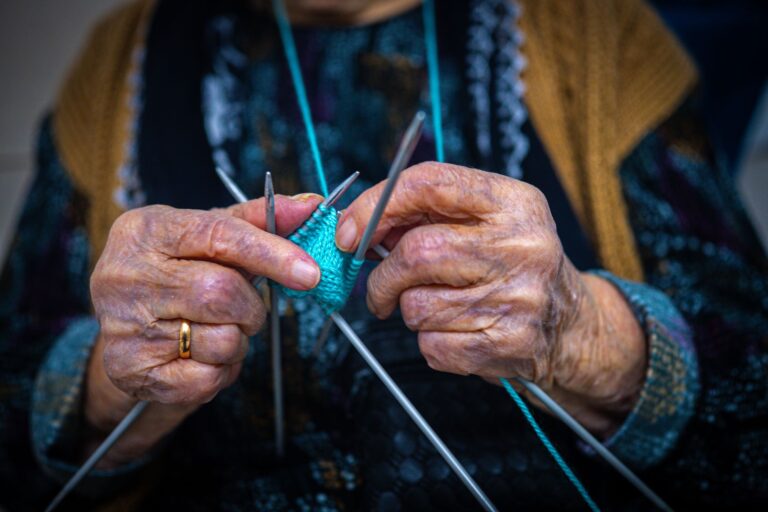 Why Dementia Can Make Someone Hide or Hoard Items - Featured image