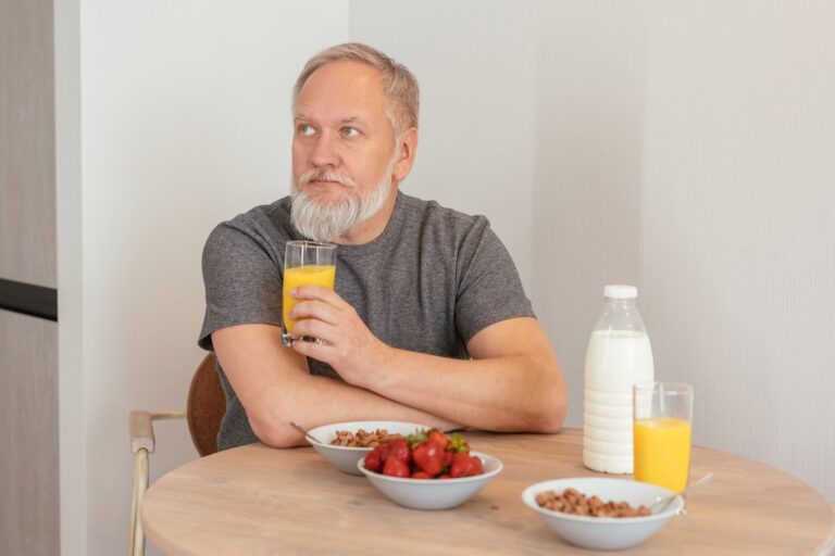 Can The MIND Diet Lower Dementia Risk? What Current Evidence Shows - Featured image