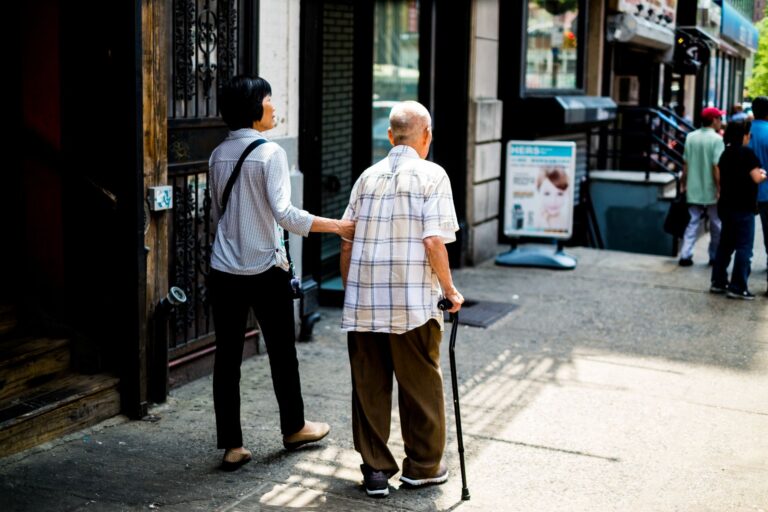 Daytime Wandering in Dementia: Why It Happens and What Helps - Featured image