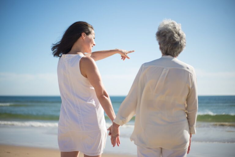 Finding a Parent's Handwritten Note: Creating Space for Connection in Dementia Care - Featured image