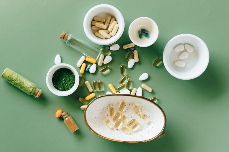 Ginger Supplements and Warfarin: A Memory-Care Medication Review Guide - Featured image