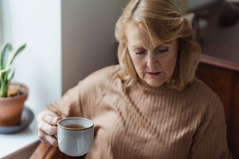 Green Tea and Lemon for Dementia Prevention: Plausible Theory or Proven Benefit? - Featured image