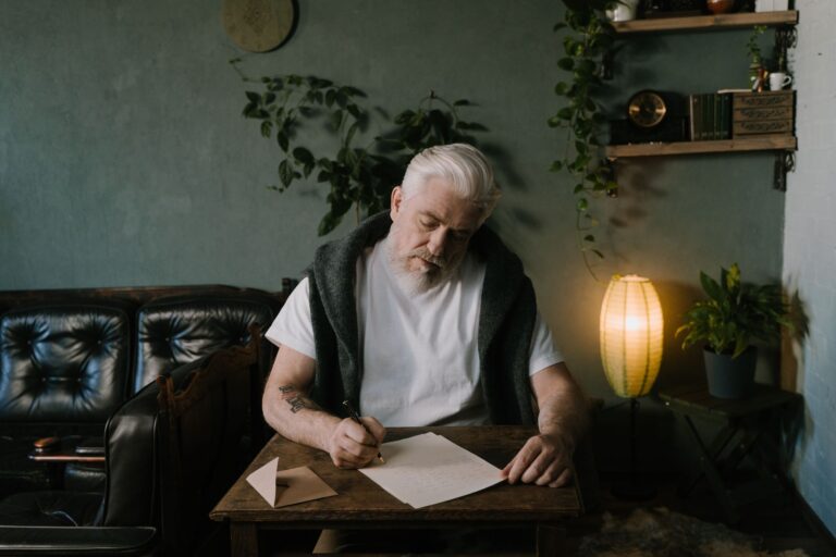 Handwritten Song Sheets: The Memories Families Treasure as Alzheimer's Changes Communication - Featured image