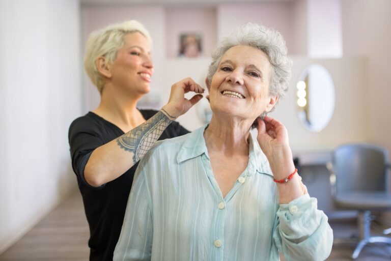 Hearing a Favorite Record: What It Can Mean to a Dementia Caregiver - Featured image