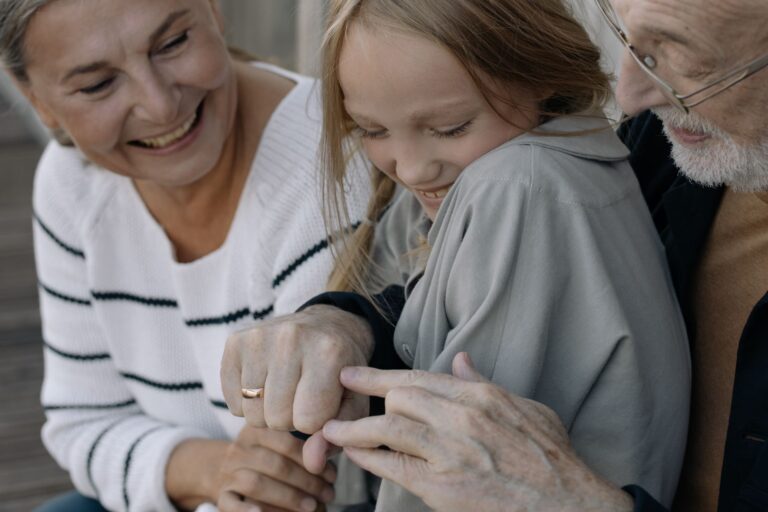 How Families Preserve Travel Souvenirs Before Alzheimer's Takes More Memories - Featured image