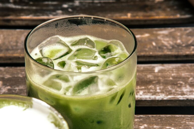 Matcha Lattes for Memory Loss: Tea Evidence, Caffeine, and Added Sugar - Featured image